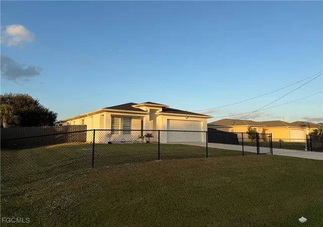 Photo 1 of Single family home for sale at 3006 40th Street SW, Lehigh Acres, FL 33976 | MLS# 2025024812 | Listing updated on 2026-05-20