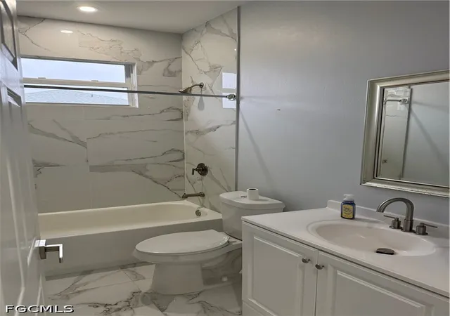 Photo 4 of Single family home for sale at 3006 40th Street SW, Lehigh Acres, FL 33976 | MLS# 2025024812 | Listing updated on 2026-05-20