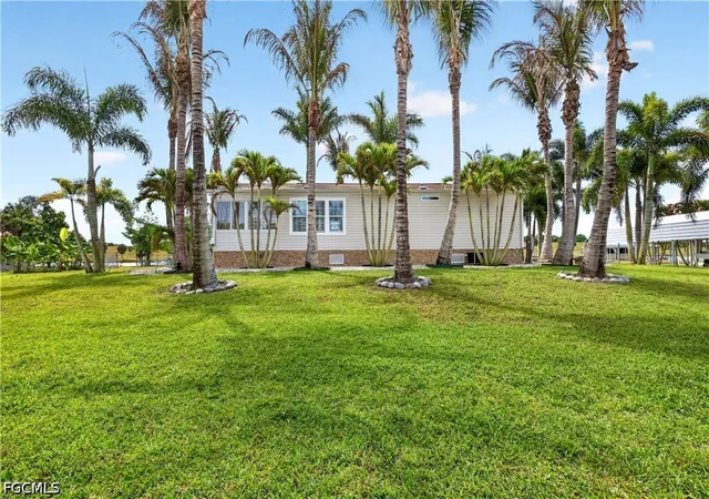 3rd image of 3342 County Road 721 Loop, Moore Haven, FL 33471 | MLS# 2025024972