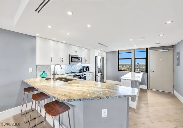 5th image of 380 Seaview Ct #1202, Marco Island, FL 34145 | MLS# 225083626
