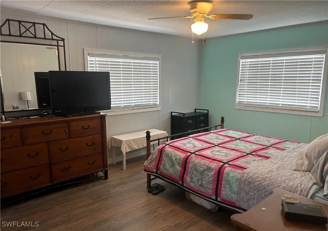 Photo 3 of Manufactured home for sale at 221 Indian Key Ln #254, Naples, FL 34114 | MLS# 225083759 | Listing updated on 2025-12-17