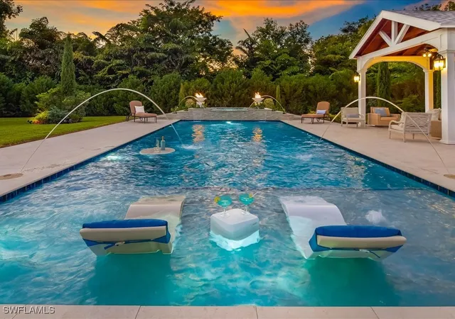 Photo 3 of Single family home for sale at 624 Ridge Dr, Naples, FL 34108 | MLS# 225083611 | Listing updated on 2026-06-26