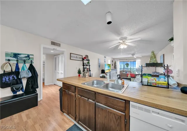5th image of 3458 Hancock Brg Pkwy Sw, North Fort Myers, FL 33903