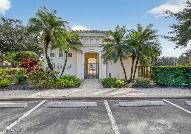 2nd image of 12032 Brassie Bend, Fort Myers, FL 33913