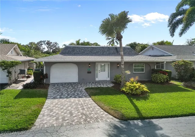 Photo 1 of Single family home for sale at 3 Crooked Ln #23, Naples, FL 34112 | MLS# 225083366 | Listing updated on 2025-12-23