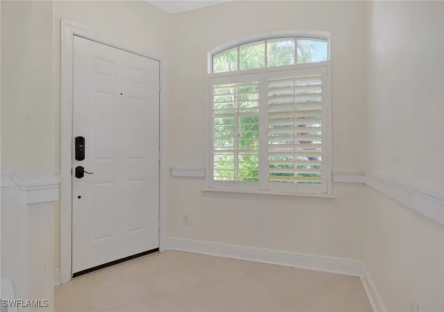 Photo 3 of Sale Pending at 2082 E Tobago Cir, Fort Myers, FL 33905 | MLS# 225083913 | Listing updated on 2026-04-22