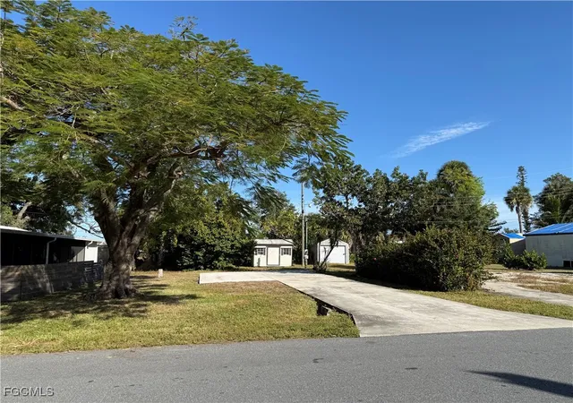 Photo 2 of Land for sale at 12060 Live Oak Dr, Fort Myers, FL 33908 | MLS# 2025025306 | Listing updated on 2025-12-20