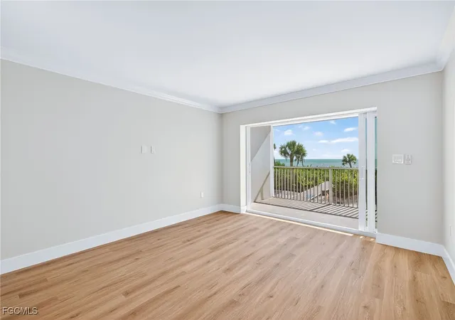 Listing Photo 5 - Condo for sale in building located at 2311 W Gulf Dr, Sanibel, FL 33957 - Unit #13
