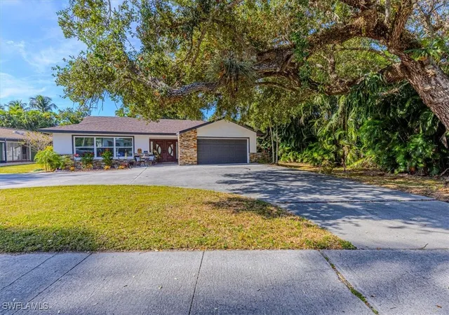 29th image of 4310 Mcgregor Blvd, Fort Myers, FL 33901 | MLS# 225084328