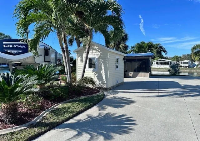 3rd image of 1099 Opal Lake Pt, Naples, FL 34114 | MLS# 225084297