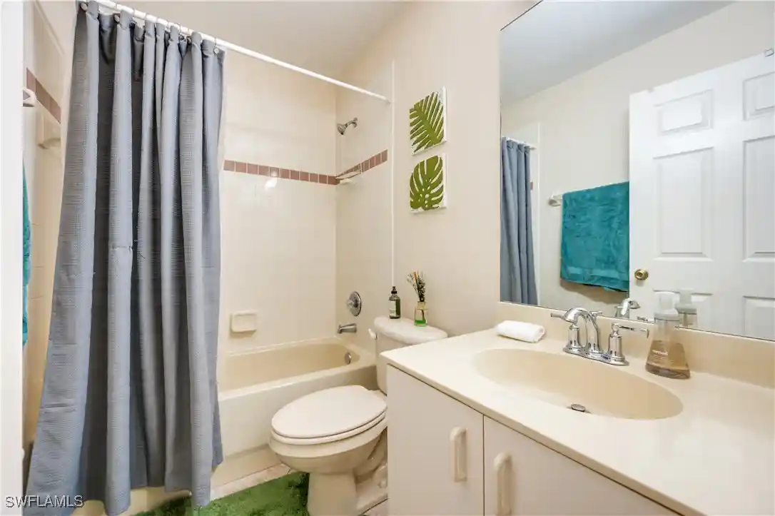 Listing Photo 21 - Condo for sale in 6625 Huntington Lakes Cir located at 6625 Huntington Lakes Cir, Naples, FL 34119 - Unit #203