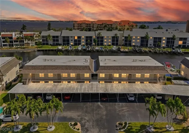 Photo 2 of Condo for sale at 4229 Se 19th Place #2B, Cape Coral, FL 33904 | MLS# 2025025894 | Listing updated on 2026-04-24