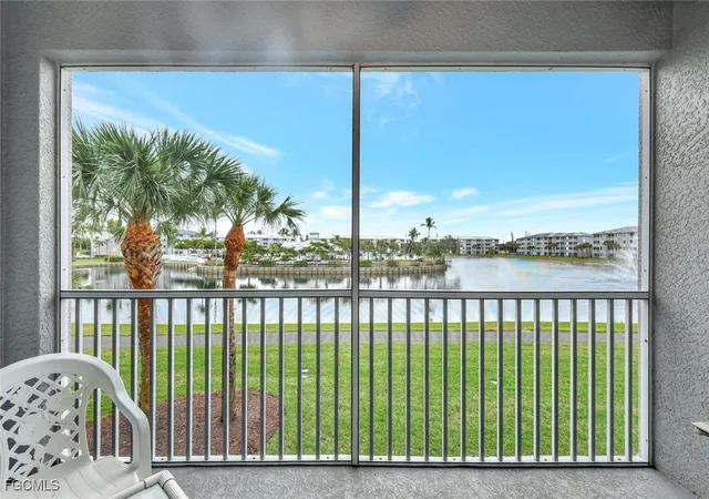 2nd image of 16595 Lake Circle Dr #224, Fort Myers, FL 33908 | MLS# 2025025900