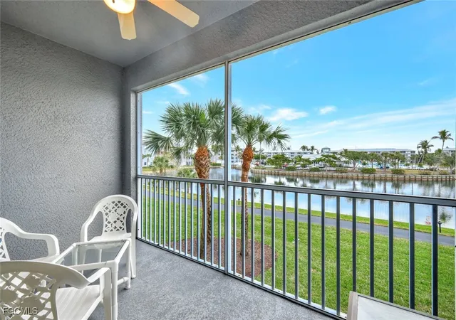 3rd image of 16595 Lake Cir Dr, Fort Myers, FL 33908