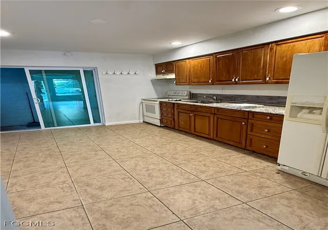 4th image of 27831 Quinn St, Bonita Springs, FL 34135 | MLS# 2025025982