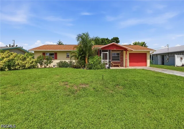 Photo 2 of Sale Pending at 4531 Se 11th Place, Cape Coral, FL 33904 | MLS# 2025026040 | Listing updated on 2026-09-27