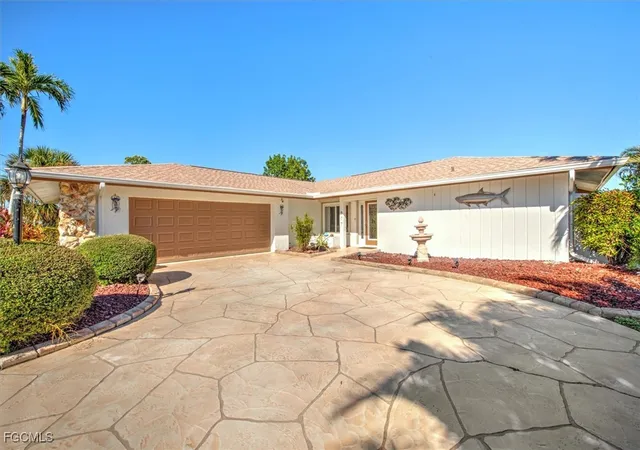 Homes for sale in Cape Coral, FL | 807 Montclaire Ct, Cape Coral, FL 33904 | MLS# 2025026128