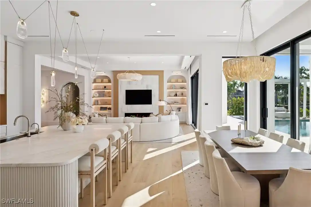 Photo 1 of Mansion for sale at 1990 7th Street S, Naples, FL 34102 | MLS# 225084686 | Listing updated on 2026-10-29