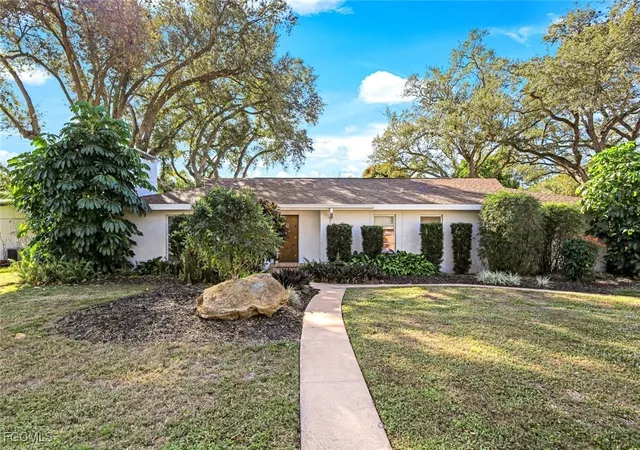 5th image of 1334 Vesper Dr, Fort Myers, FL 33901 | MLS# 2025026140