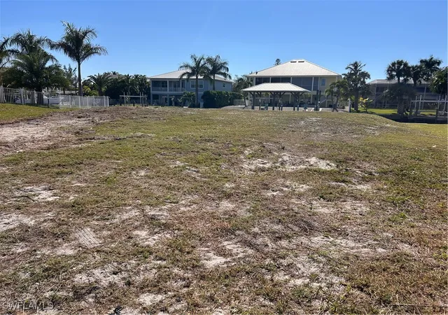 2nd image of 14 Pepita St, Fort Myers Beach, FL 33931 | MLS# 225084974