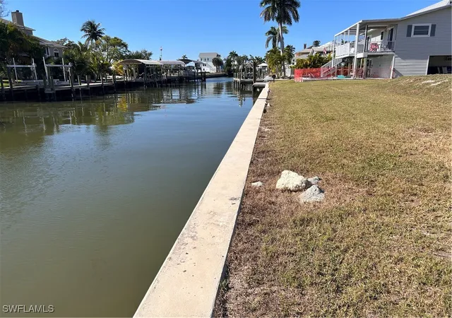 5th image of 14 Pepita St, Fort Myers Beach, FL 33931 | MLS# 225084974