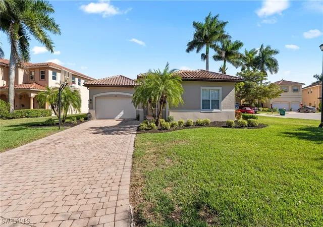 Photo 2 of Single family home for sale at 1730 Sarazen Pl, Naples, FL 34120 | MLS# 225084018 | Listing updated on 2026-07-22