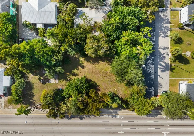 Homes for sale in Fort Myers, FL | 1526 Park Ave, Fort Myers, FL 33901 | MLS# 225085194