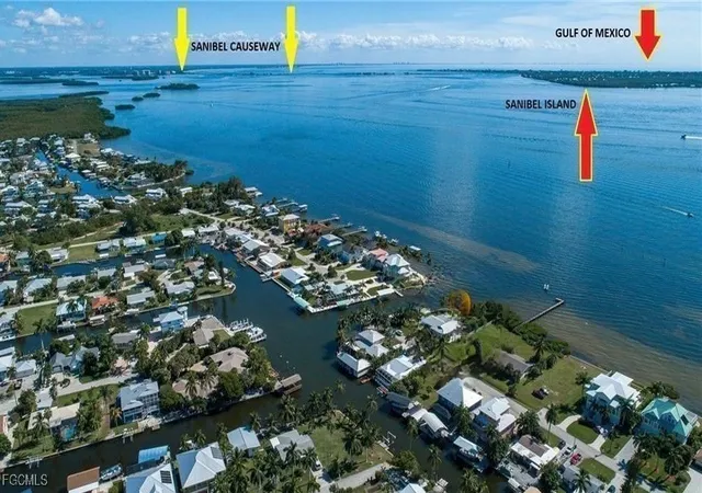 3rd image of 4159 Sunshine Blvd, Saint James City, FL 33956 | MLS# 2025026389