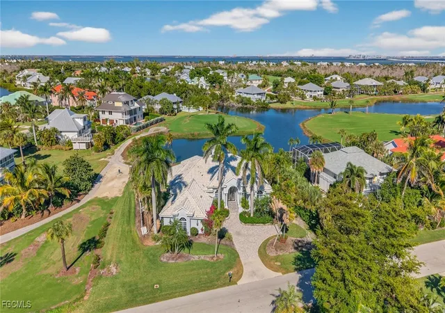 3rd image of 9008 Mockingbird Dr, Sanibel, FL 33957 | MLS# 2025026436