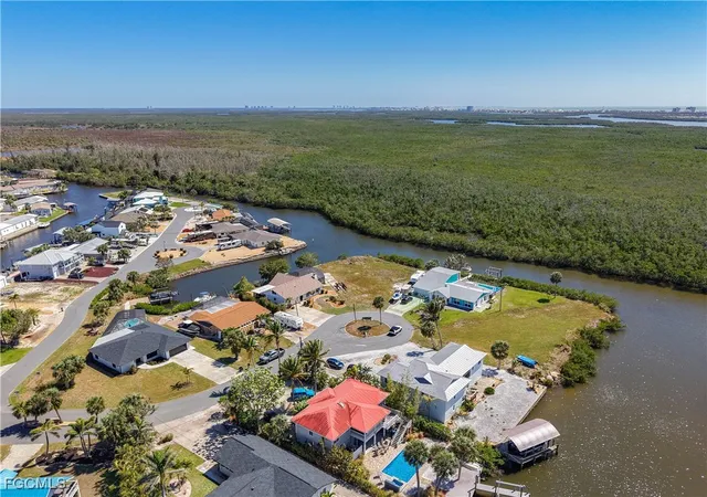Homes for sale in Fort Myers Beach, FL | 11481 Rebecca Cir, Fort Myers Beach, FL 33931 | MLS# 2025021095