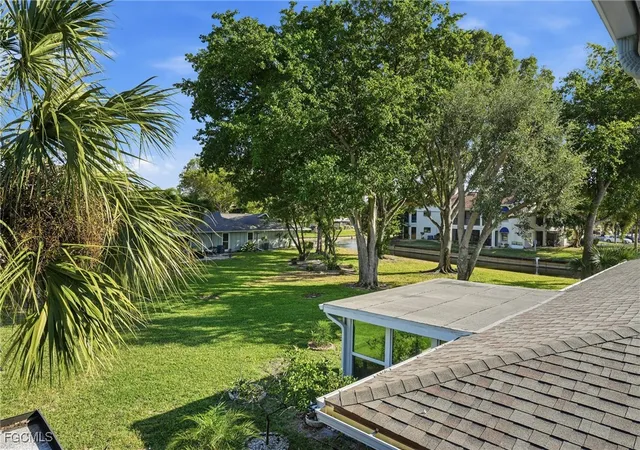 4th image of 4251 Island Cir #7, Fort Myers, FL 33919 | MLS# 2026000122