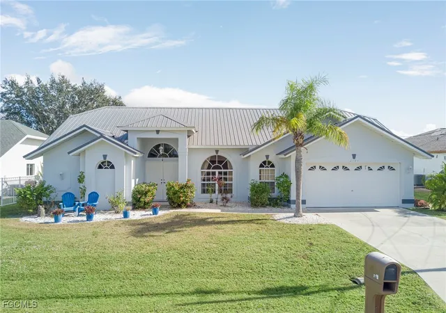 Photo 3 of Single family home for sale at 2121 Se 5th Court, Cape Coral, FL 33990 | MLS# 2025024791 | Listing updated on 2026-05-29