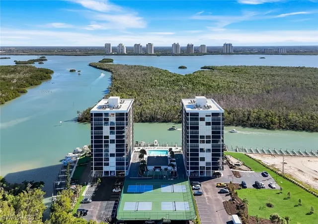 Homes for sale in Bonita Springs, FL | 26235 Hickory Boulevard, Bonita Springs, FL 34134 | Houzeo
