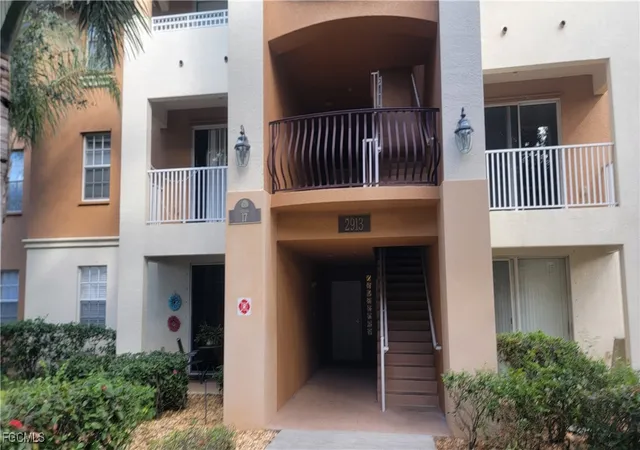 3rd image of 2913 Tuscan Dr, Cape Coral, FL 33909