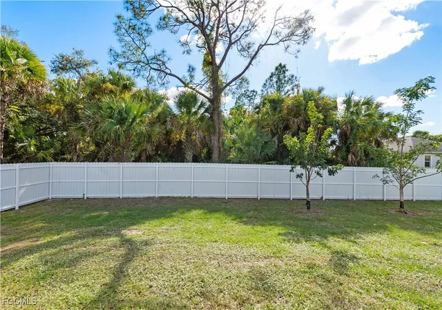 5th image of 5008 Myrtlewood Rd, Labelle, FL 33935 | MLS# 2026000167