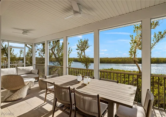 Listing Photo 5 - Condo for sale in building located at 5423 Shearwater Dr, Sanibel, FL 33957