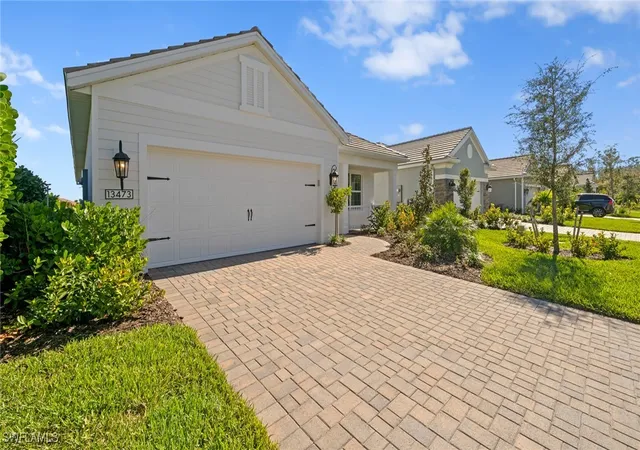 Photo 3 of Sale Pending at 13473 Heritage Preserve Dr, Fort Myers, FL 33905 | MLS# 226000140 | Listing updated on 2026-05-01