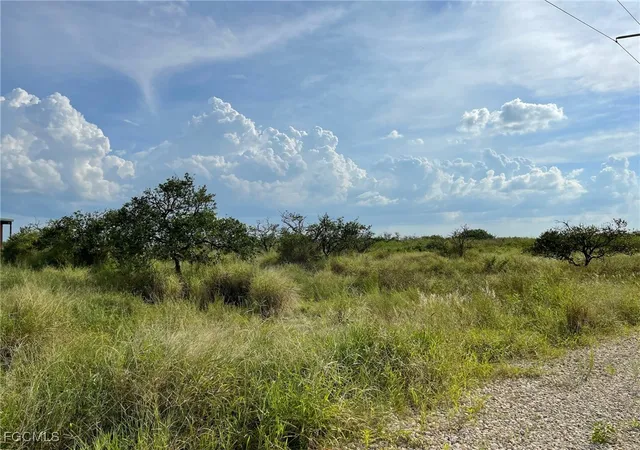 5th image of 6876 5Th Rd, Labelle, FL 33935 | MLS# 2026000242