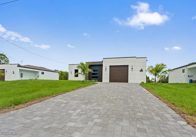 Photo 1 of Single family home for sale at 729 Colyer St E, Lehigh Acres, FL 33974 | MLS# 2026000252 | Listing updated on 2026-07-15