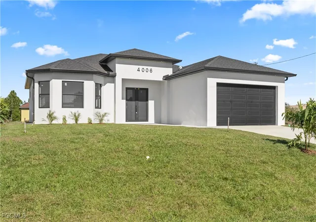 Homes for sale in Lehigh Acres, FL | 4006 5th St Sw, Lehigh Acres, FL 33976 | MLS# 2026000276