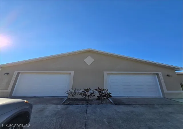 2nd image of 3820/3822 Sw 16th Pl, Cape Coral, FL 33914 | MLS# 2026000285
