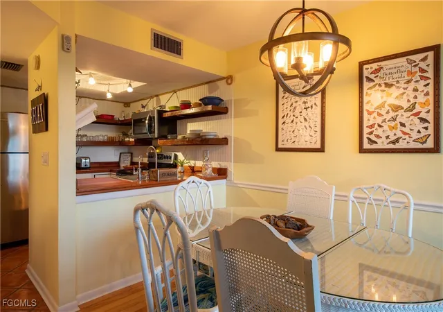 5th image of 370 Townhouse Lane 61, Captiva, FL 33924 | MLS# 2025026060