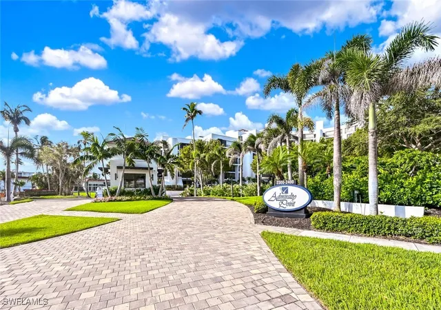 39th image of 2378 Gulf Shore Blvd N #303, Naples, FL 34103 | MLS# 225085190