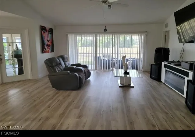 3rd image of 3805 Nw 41St Ln, Cape Coral, FL 33993 | MLS# 2026000394