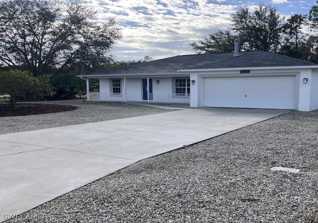 Photo 3 of Sale Pending at 11487 Forest Mere Dr, Bonita Springs, FL 34135 | MLS# 226000444 | Listing updated on 2026-06-18