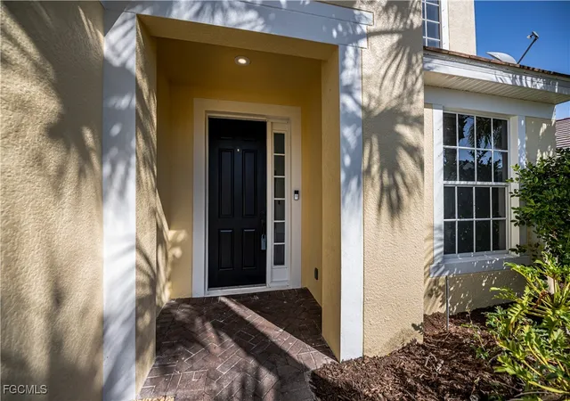 4th image of 2615 Sunvale Ct, Cape Coral, FL 33991 | MLS# 2026000525