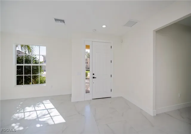 5th image of 2615 Sunvale Ct, Cape Coral, FL 33991 | MLS# 2026000525
