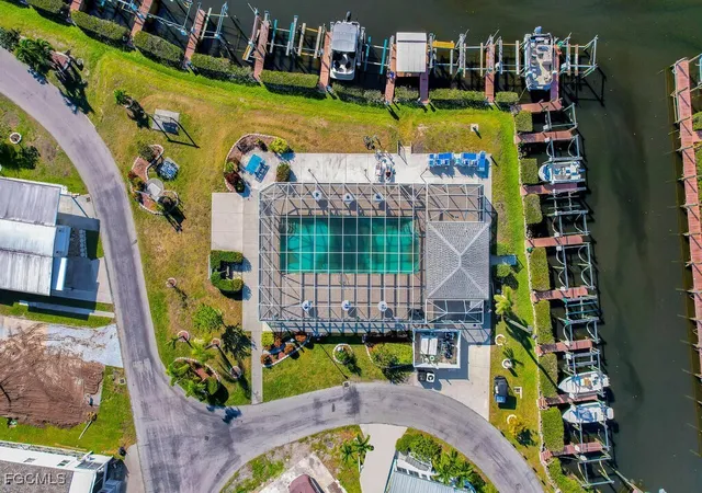 9th image of 20781 Port Dr, Estero, FL 33928 | MLS# 2026000664