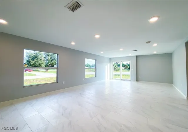 Listing Photo 4 - Condo for sale in building located at 2401-2403 Joe Ave S, Lehigh Acres, FL 33973
