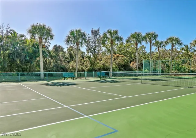 2nd image of 200 Stevens Lndg Dr, Marco Island, FL 34145